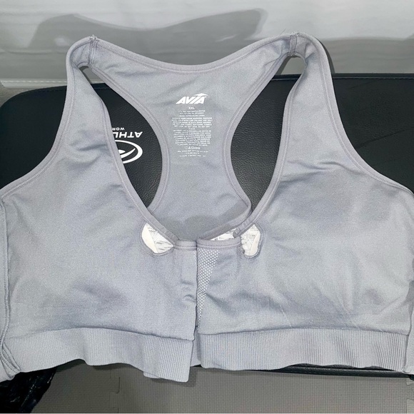 Avia | Set of 2 Seamless Zip Front Sports Bras - Picture 5 of 9